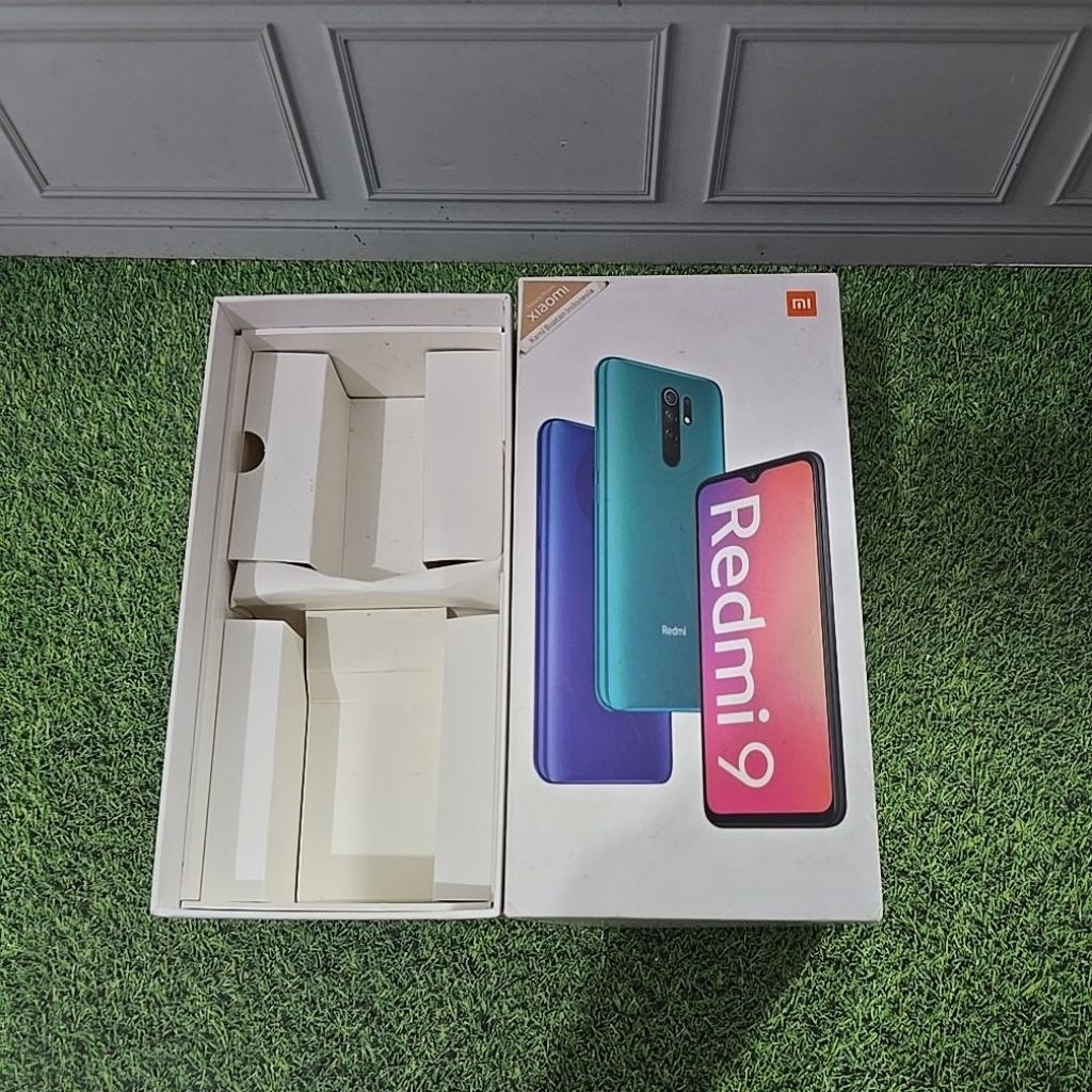 Kardus HP ori redmi 9 3/32(bekas)