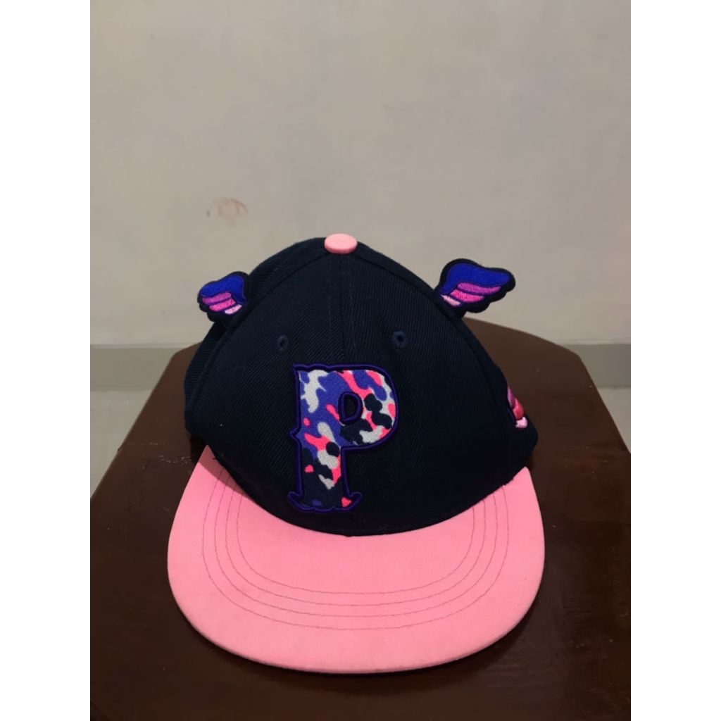 TOPI / SNAPBACK ANAK LOGO P "SMB"