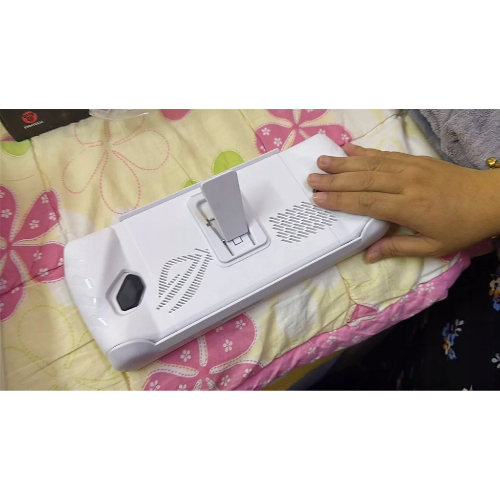 rog ally z1 extreme ada minus