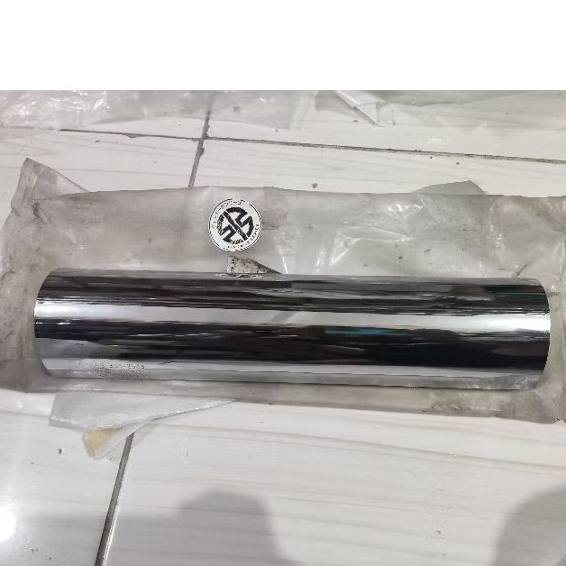 tameng knalpot tutup knalpot cover knalpot Kawasaki Blitz blits R original NOS 49106-1289