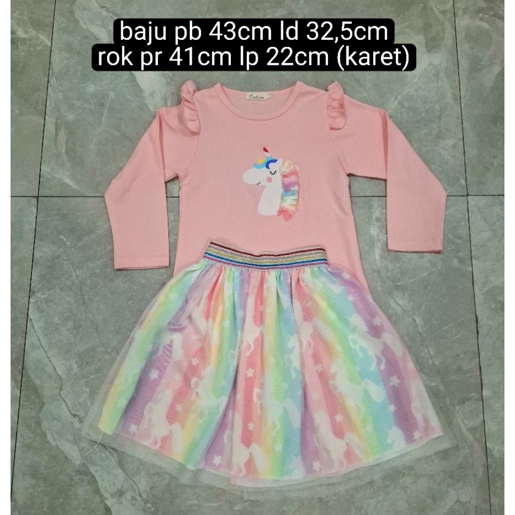 PRELOVED setelan baju anak cewek usia 6thn