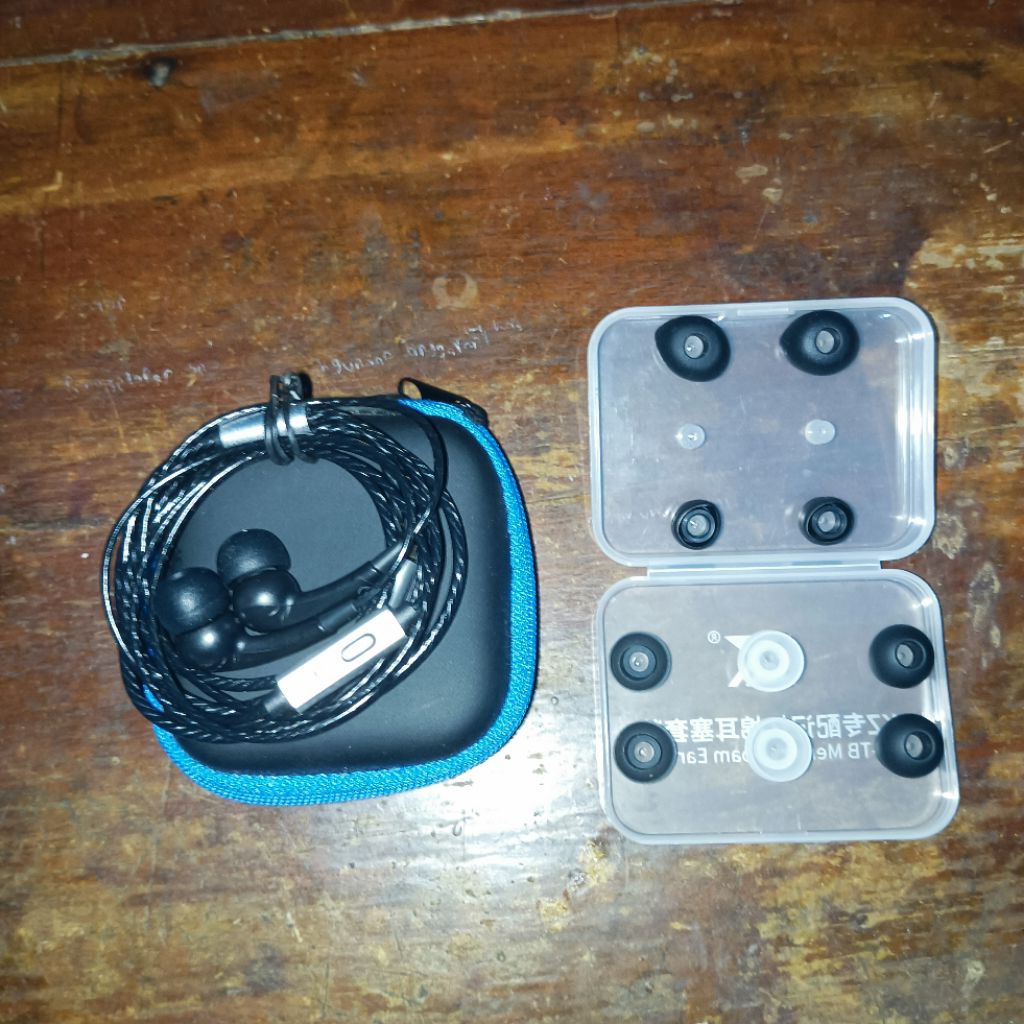 IEM Sony MH650 + 3 Eartips M Bekas/Second