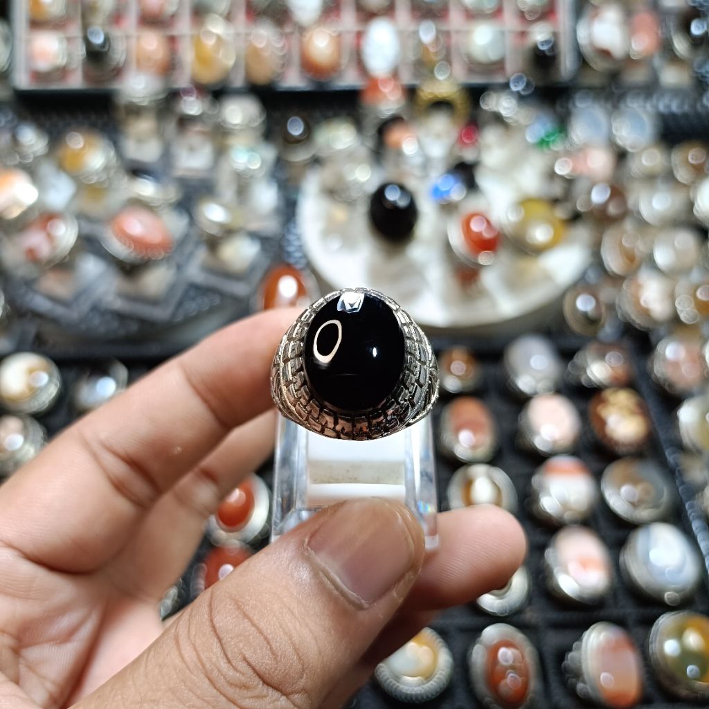 batu akik yaman wulung kantoran