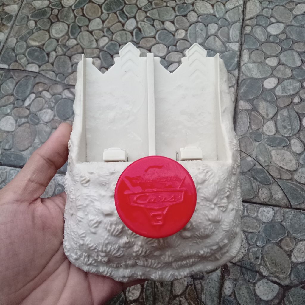 pelontar track cars original disney/pixar mattel 2016