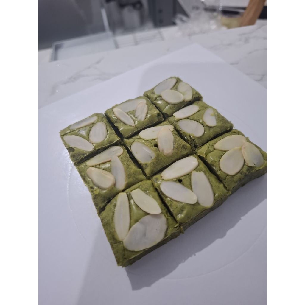 CifCifMoo Brownies panggang | Brownies Matcha