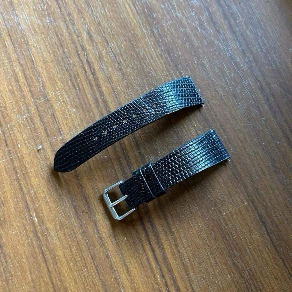 Black lizard leather strap