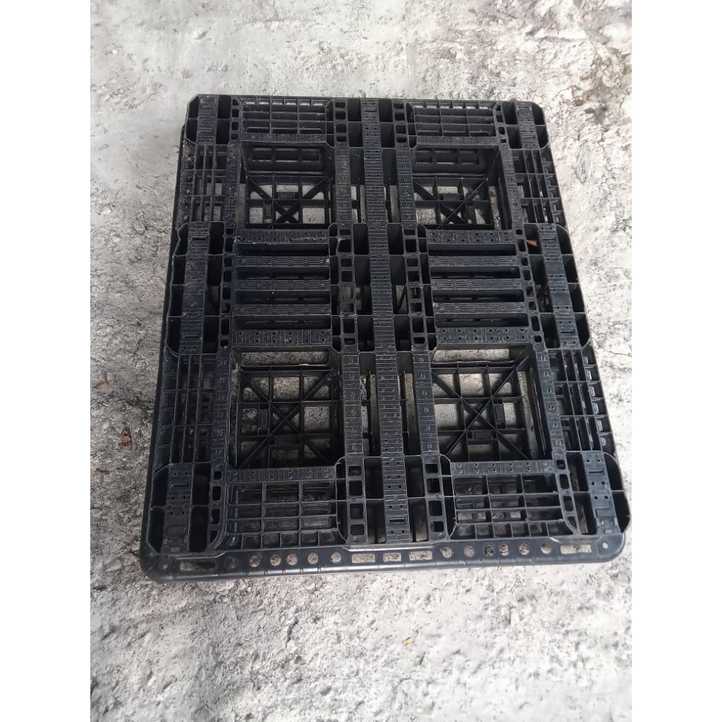 pallet plastik x biji plastik