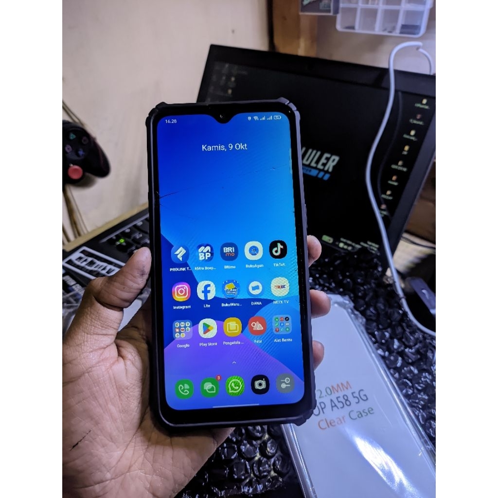 Realme 3 Pro 6/128 second