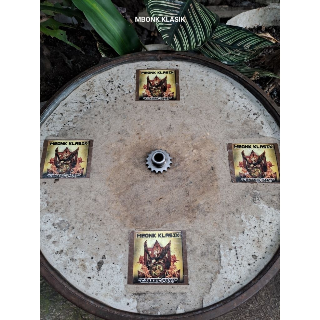 gear gigi dinamo stater honda c50 c70 c700 c800 ORIGINAL gigi gear dinamo starter c50 c70 pispot gir