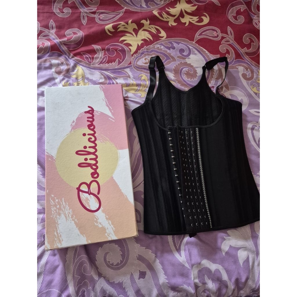 preloved korset tourmaline latex vest 25 bones waist trainer