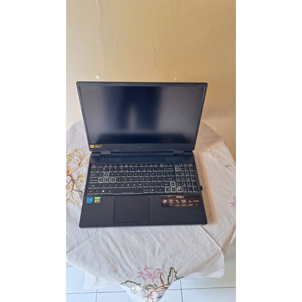 Laptop Gaming Acer Nitro 5 AN515 58 i7 gen 12, RTX, 1,5 TB HARDDISK Bekas Minus (terlampir)