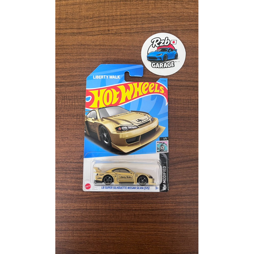Hot Wheels Nissan Silvia S15 LBWK Gold