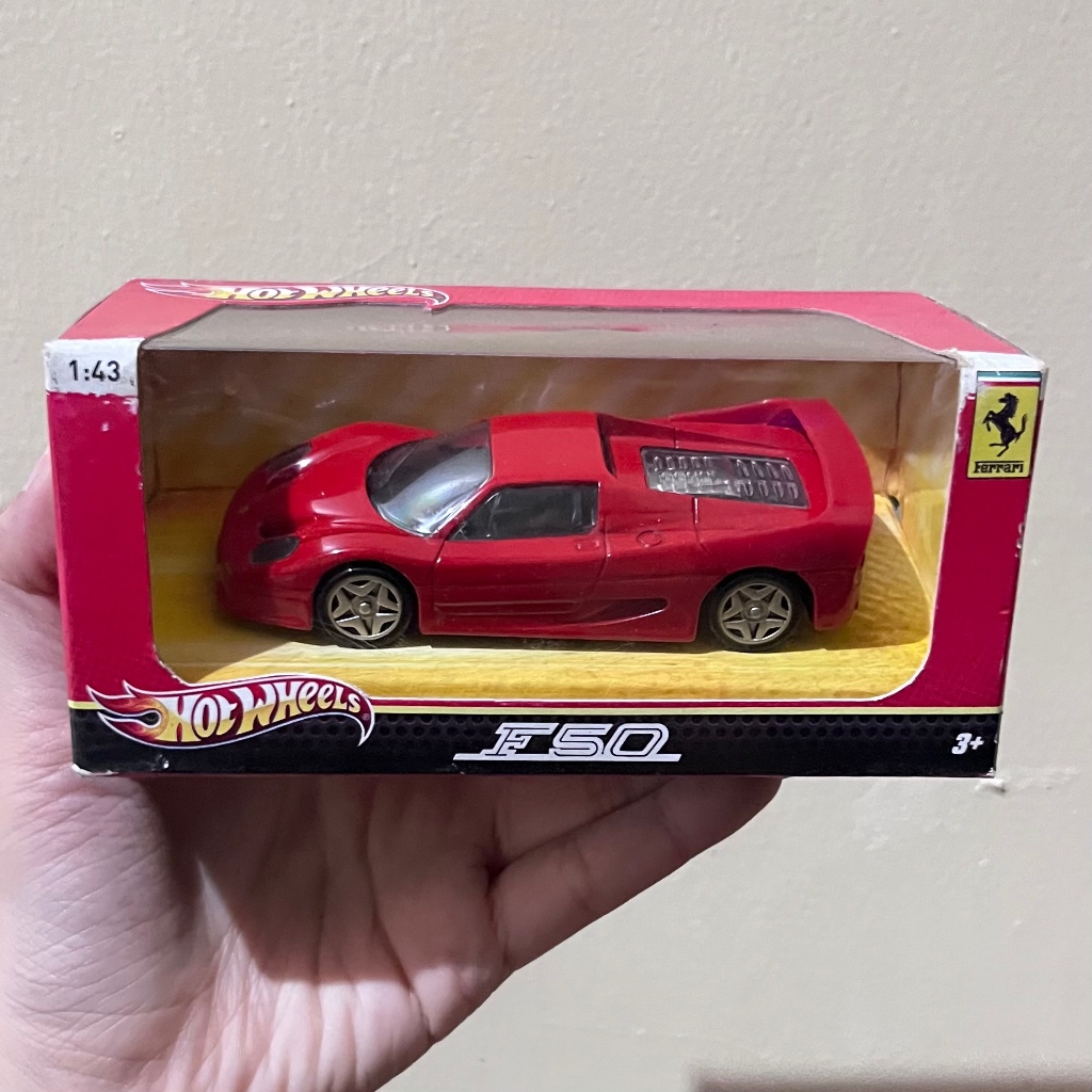 Hot Wheels 1:43 Ferrari F50 Red