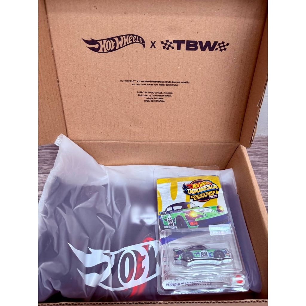 Hot Wheels Hotwheels Collector Convention Porsche 911 Carrera Rs 3.8 IMX 2025 Facing Right Set