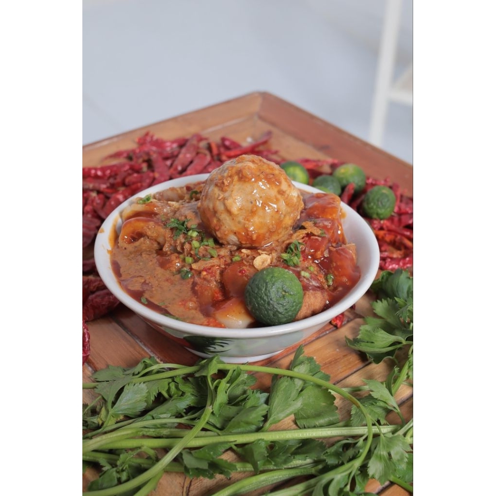 Frozen Food Baso Garut (Sultan) Isi Cincang Medium Cirawang  Tulang Rangu Tahu Pong Pilus Cikur