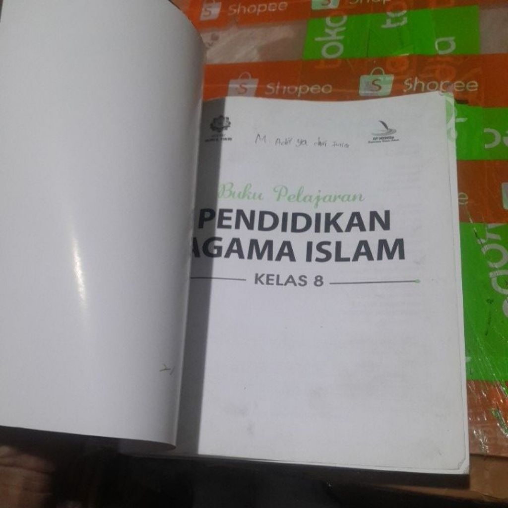BUKU PENDIDIKAN AGAMA ISLAM UNTUK SMP KELAS VIII/8 PENERBIT NURUL FIKRI