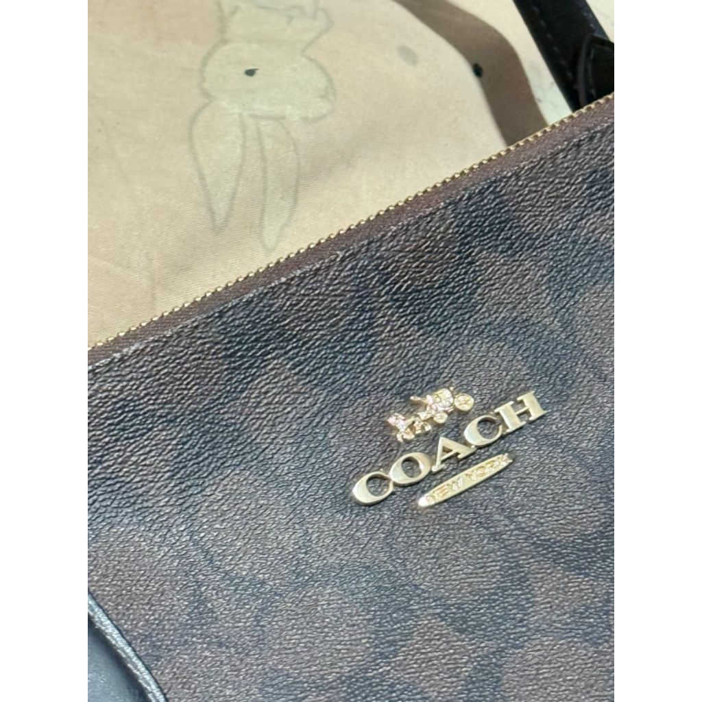 coach signature gallery totebag brown black