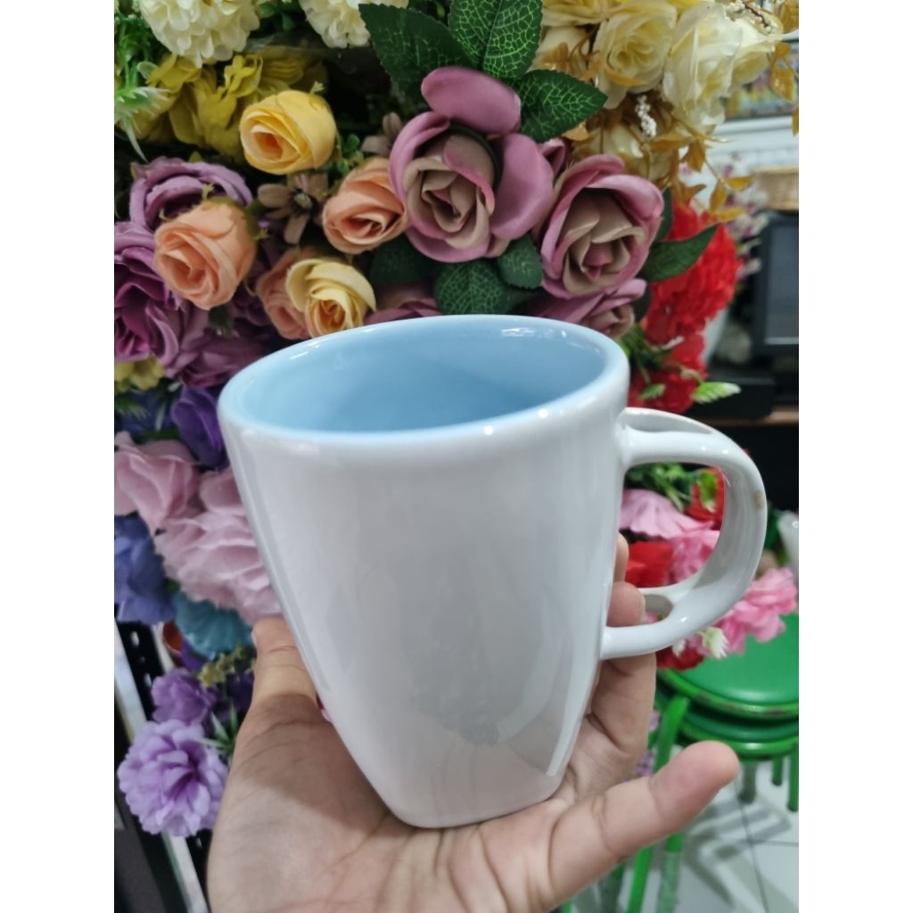 mug model sendok keramik
