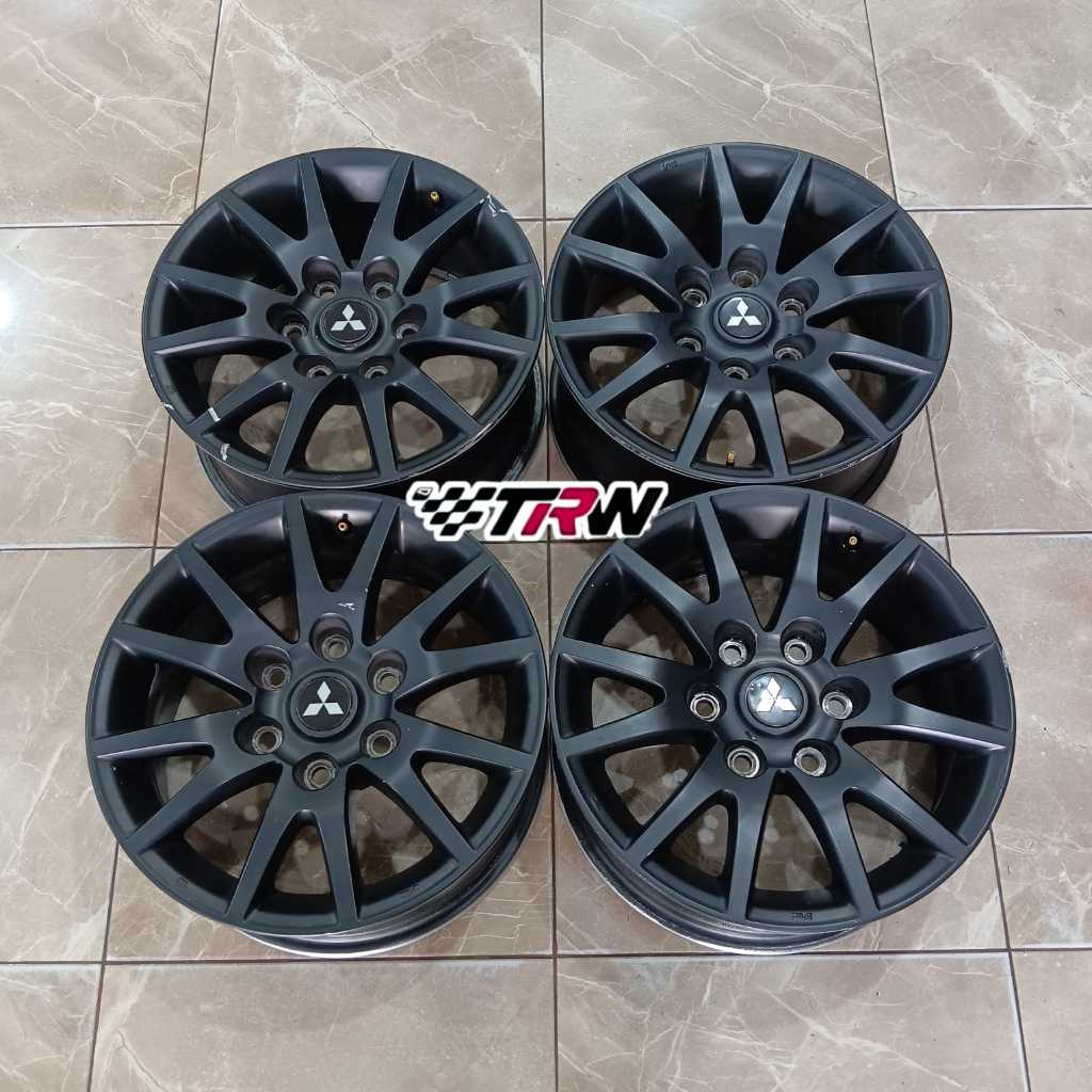 Velg Mobil Bekas Murah Original Copotan Pajero Ring 17 tritone