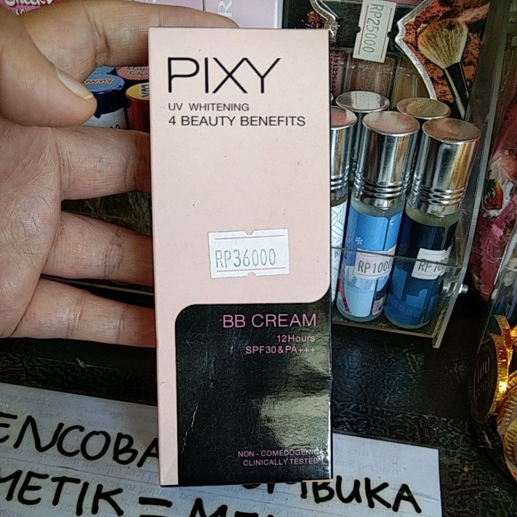 Pixy BB cream UV whitening/Foundation wajah