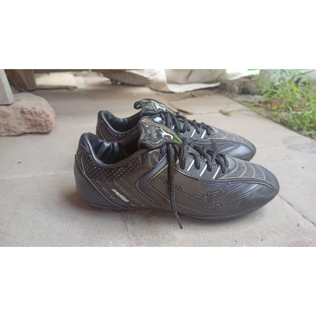 sepatu bola anak Ardiles 35 second