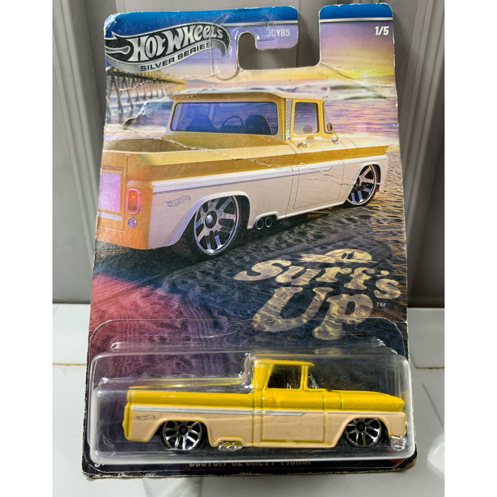 Hotwheels 62 chevy pick up silverado