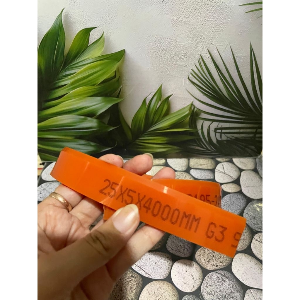 Karet rakel untuk sablon plastik