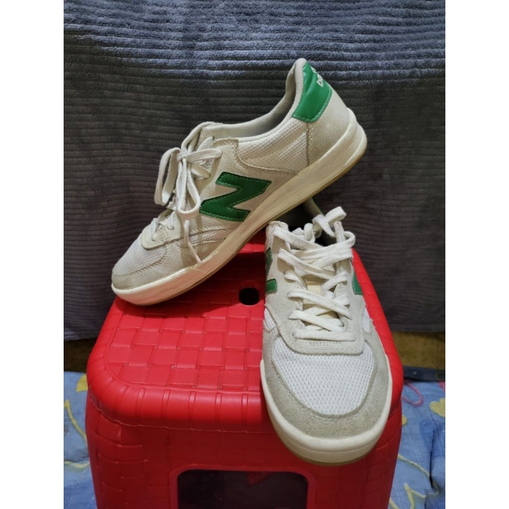 sepatu second nb size 40