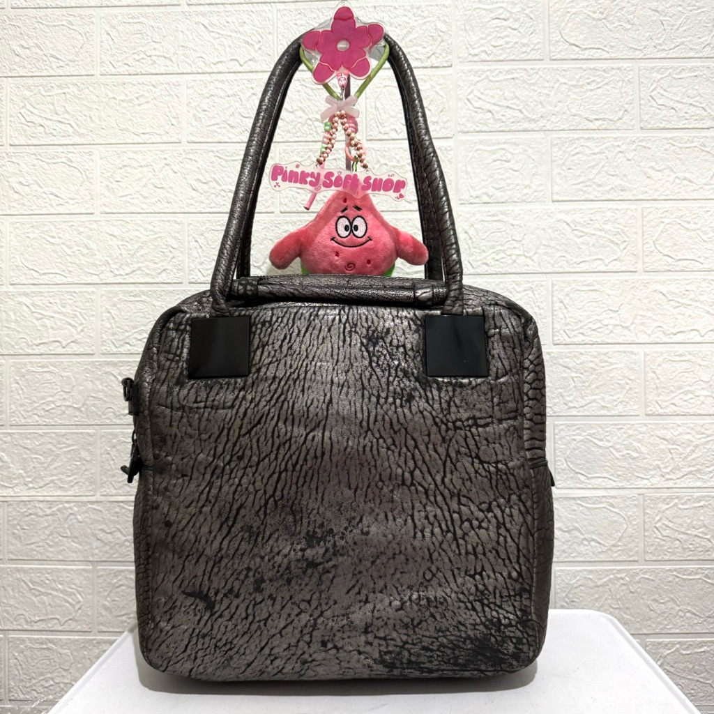 tas tote bag good sanga. tas tote bag kulit asli. tas tote bag prelop. abu silver