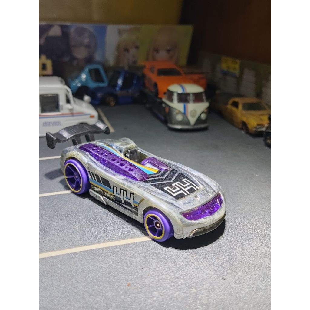 Hot wheels Battle Spec