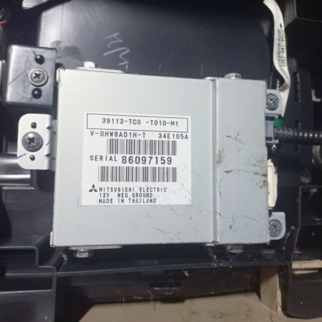 [ORIGINAL] Modul Adaptor USB / USB Socket Audio Interface Honda Accord CP2 CP3 (2008-2012)