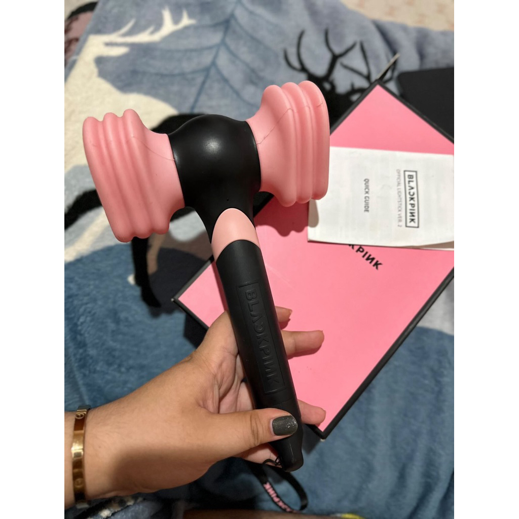 Lighstick blackpink second