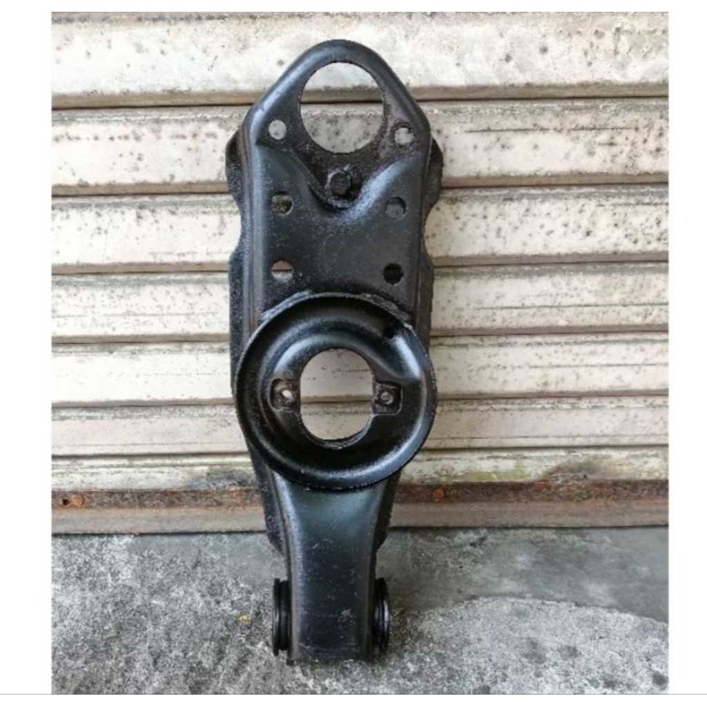 Lower Arm Bawah L300 Original