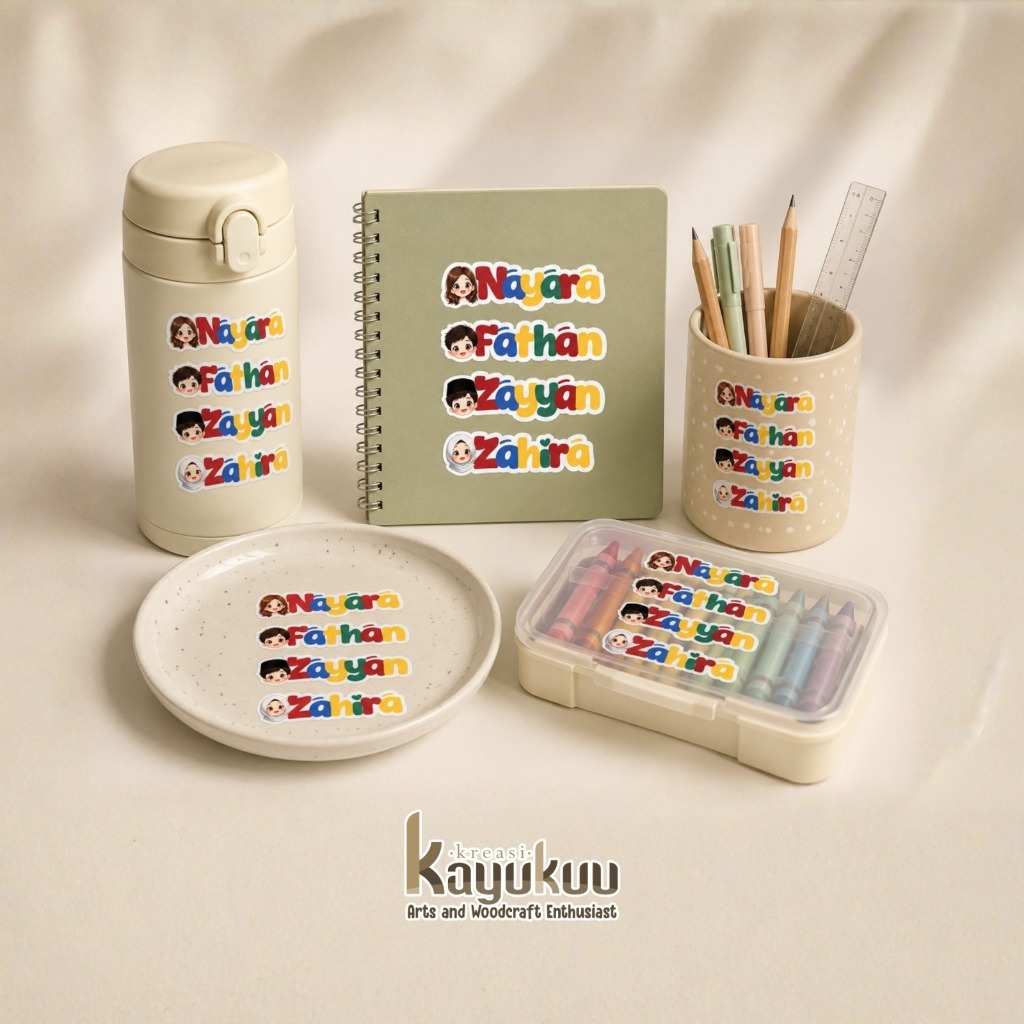 Kreasikayukuu Sticker Nama Custom Vinyl Anti Air Waterproof Label Tumbler Botol Sekolah Anak