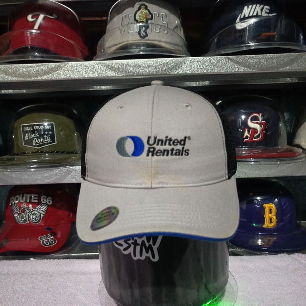 topi brand second original (united)
