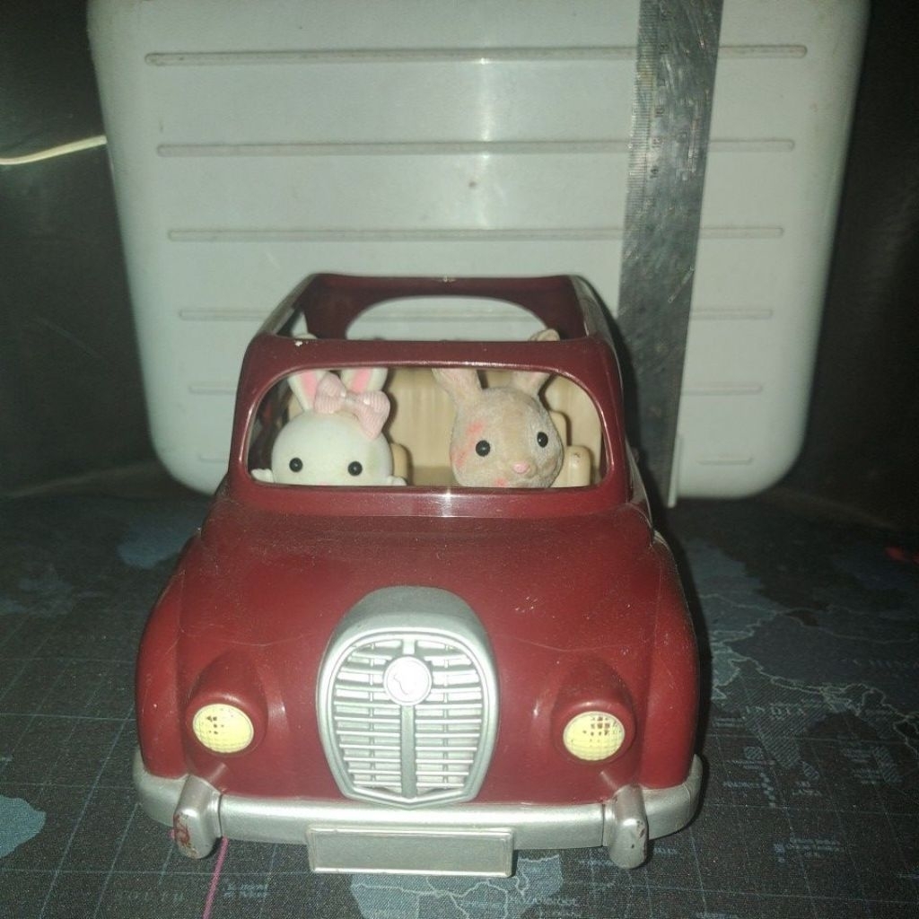 Sylvanian Family Cruising Car/Silvanian