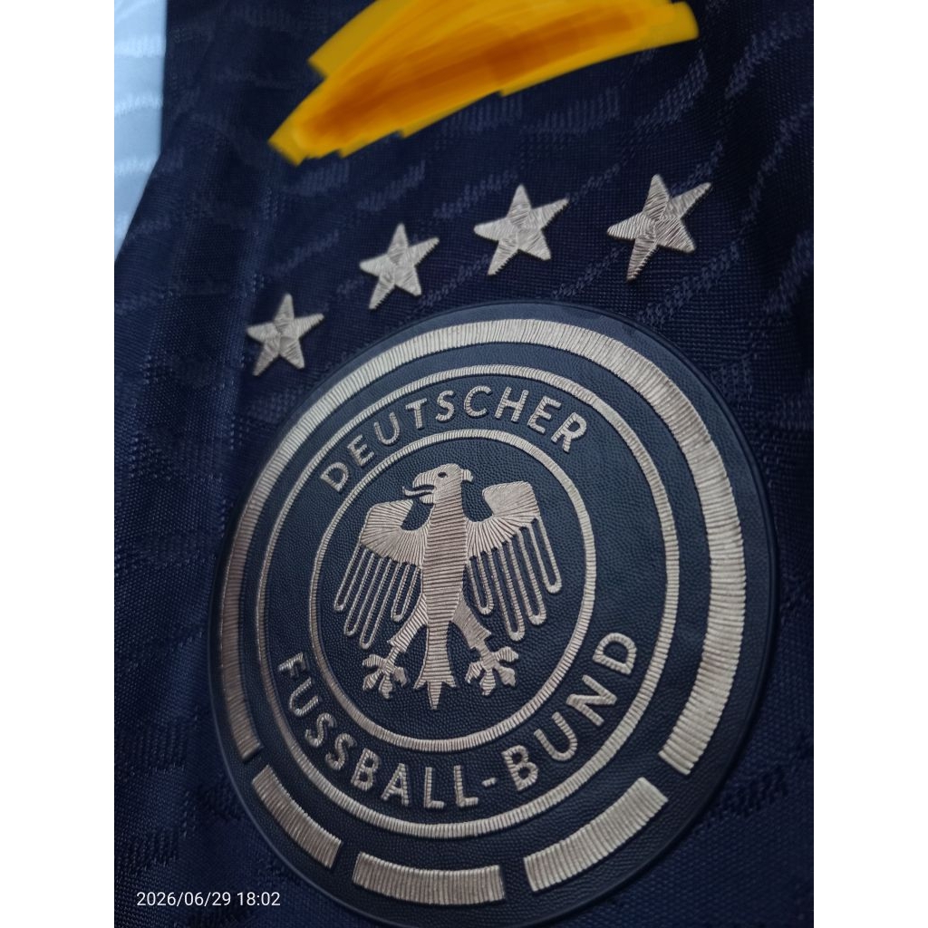 Jersey Jerman home 2022 Player issue