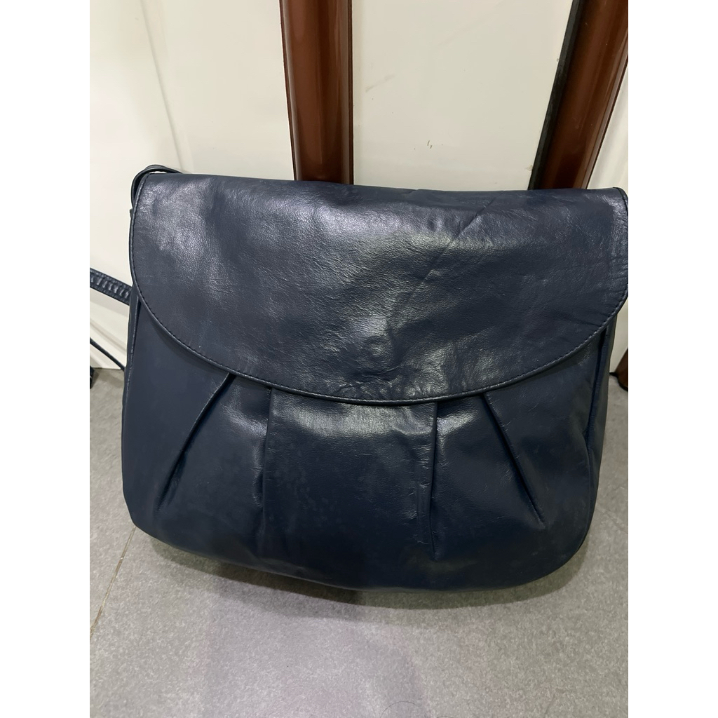 Tas Preloved Slingbag Navy