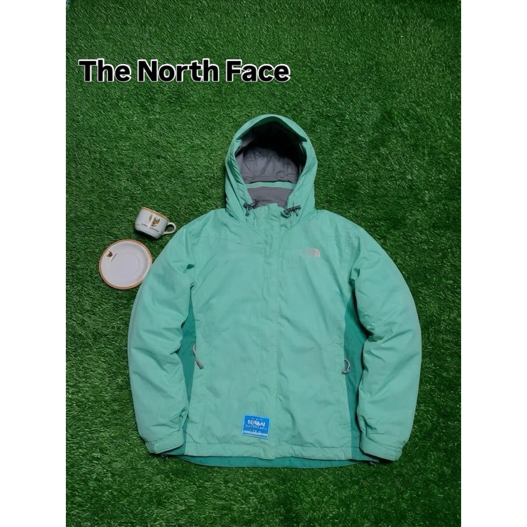 jaket outdoor The North Face Hyvent second original