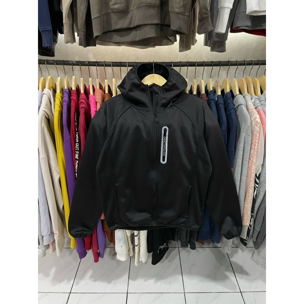 SOFTSHELL JACKET FIND-OUT HITAM