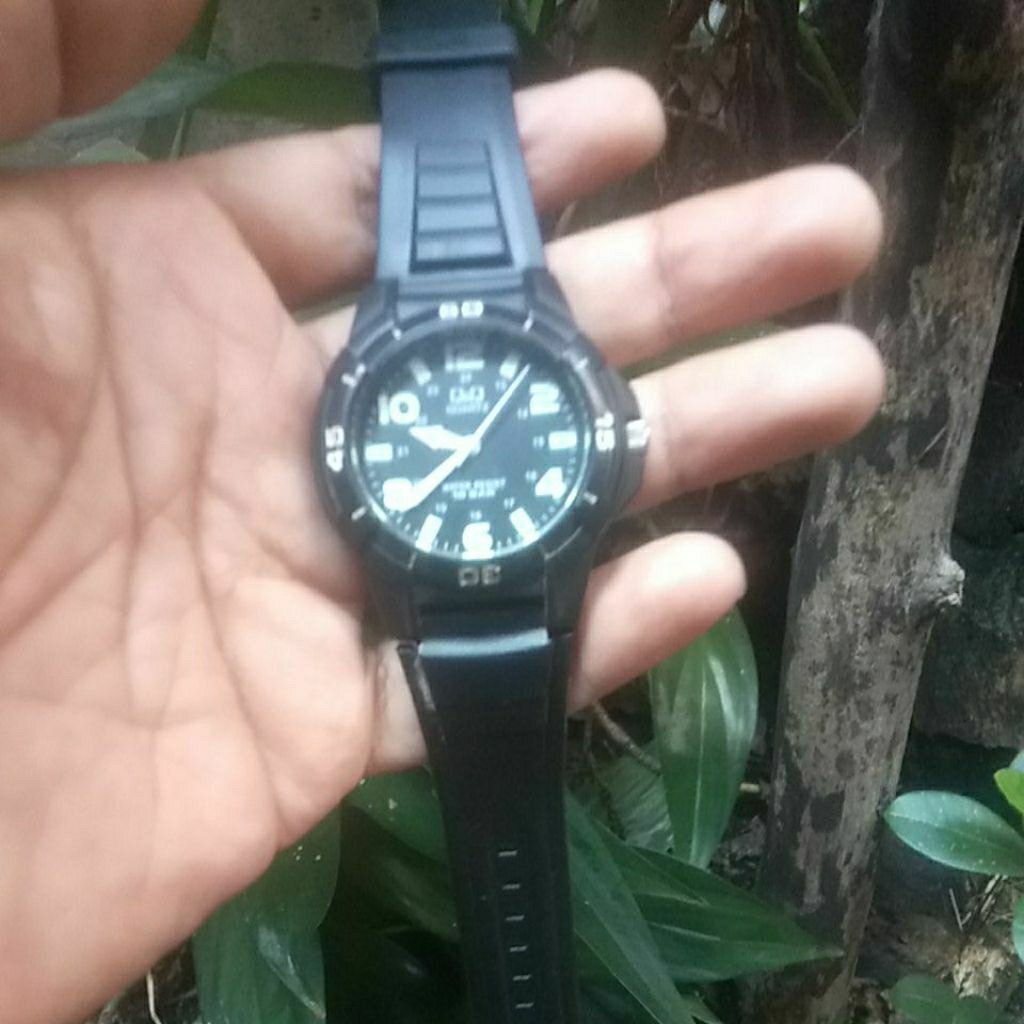 JAM TANGAN SECOND ORI