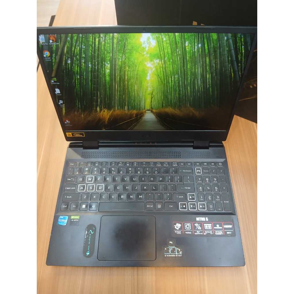 ACER NITRO 5 I5 GEN 12 RTX 3050 IRIS
