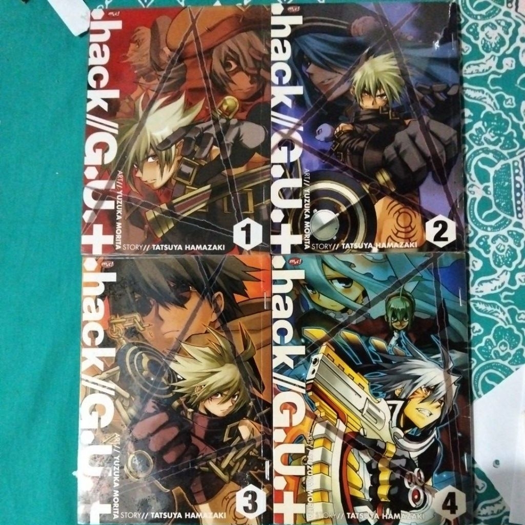Komik bekas .hack//G.U.+ vol 1-4 (minus vol 5)