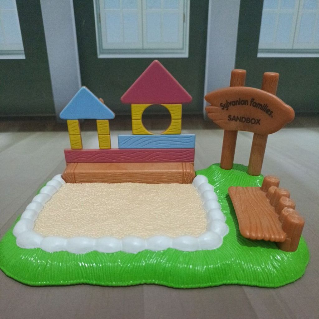 Sylvanian Family Sandbox / Rare / Vintage / Sandbox