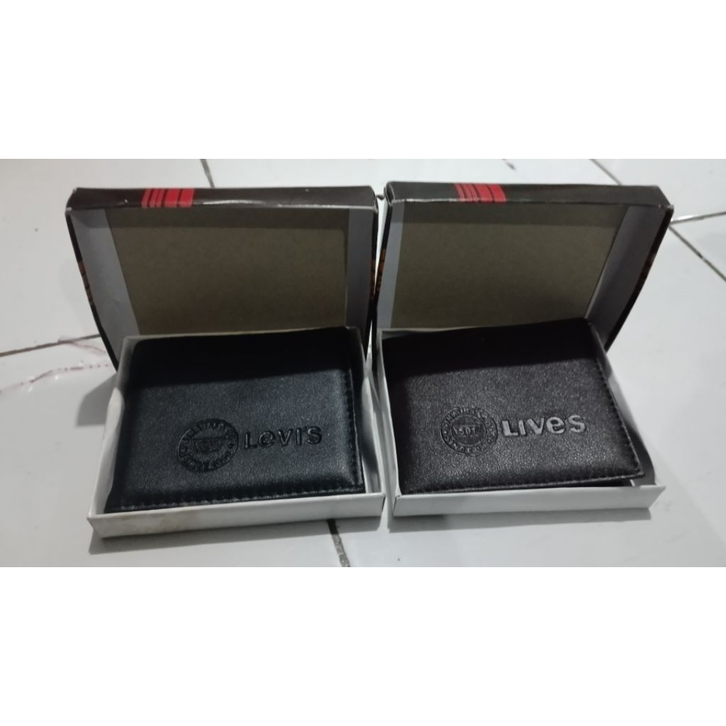 dompet levis
