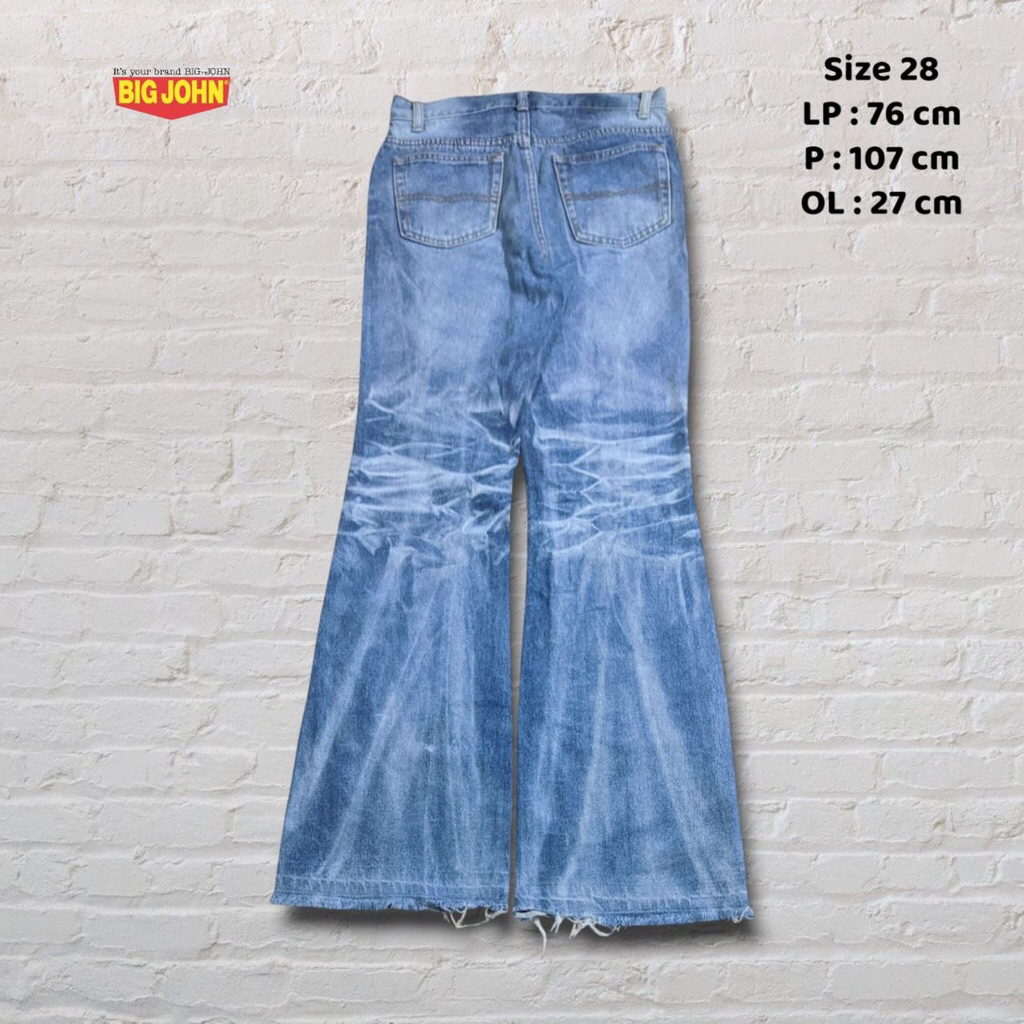 Size 28 Celana Panjang Longpants Jeans Big John Blue Washed Fading Bootcut Second Preloved #CJ178A