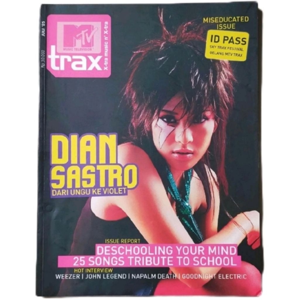 Majalah TRAX Juli 2005 : Cover Dian Sastro / Dian Sastrowardoyo