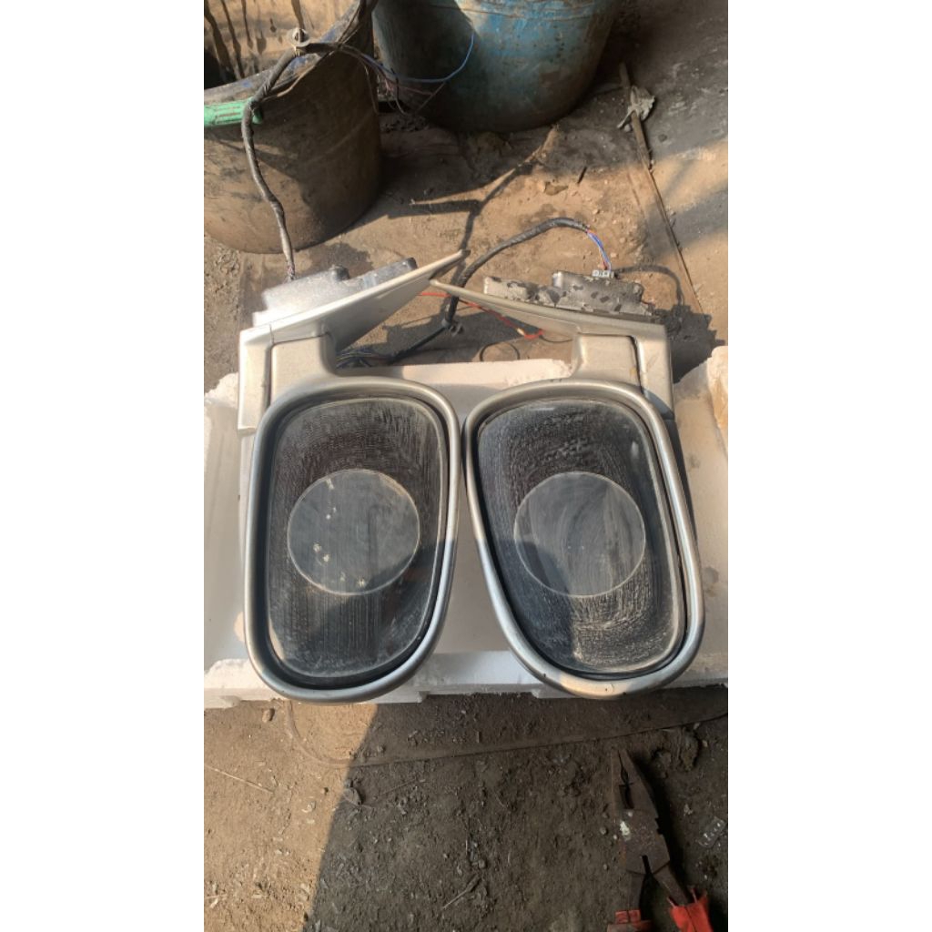 spion maestro kiri kanan 9091