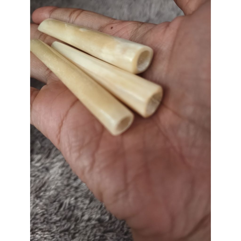 COD ONCE PIPA ROKOK TULANG SAPI BULAT RASA MIRIP GADING PANJANG BERVARIASI MULUS NO CACAT LUBANG