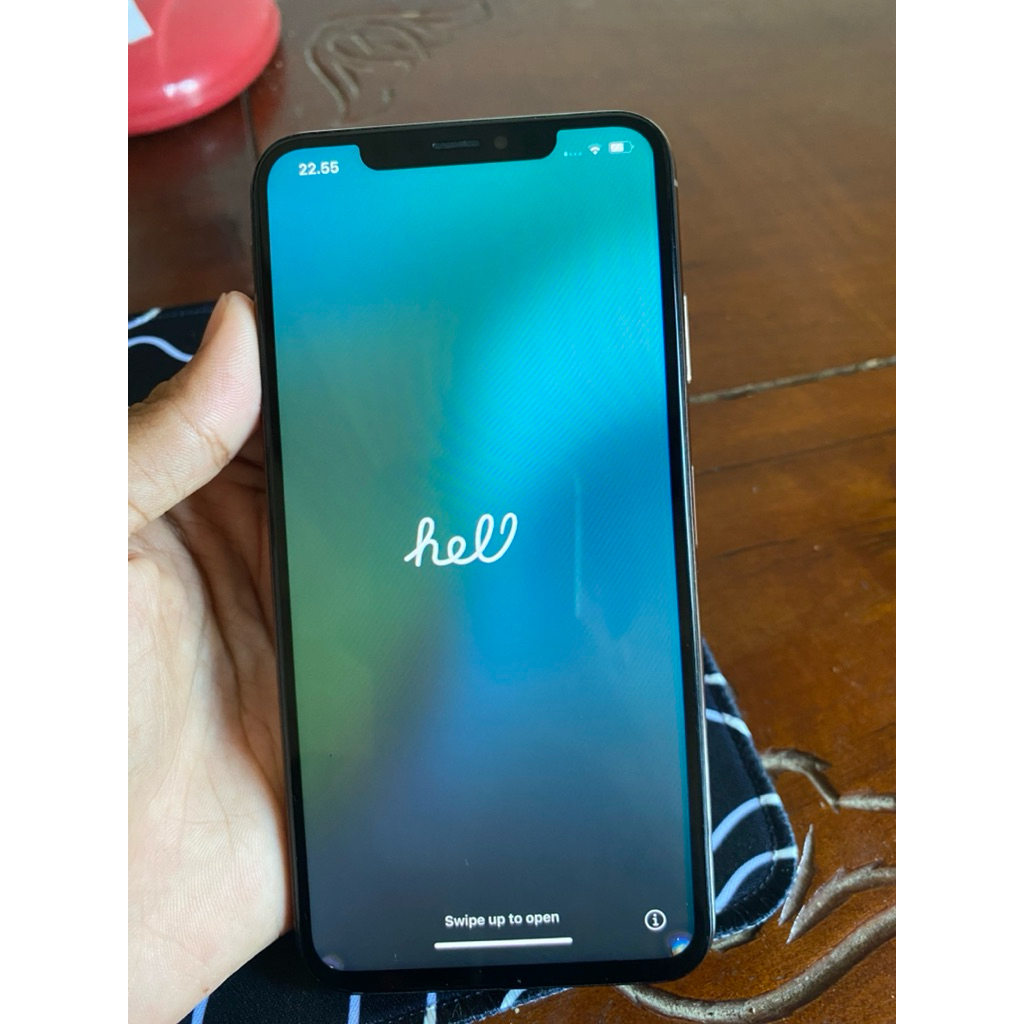 Iphone xs max 256 lock icloud